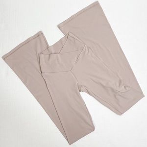 Aerie real me offline crossover high rise yoga pants flare leggings in nude